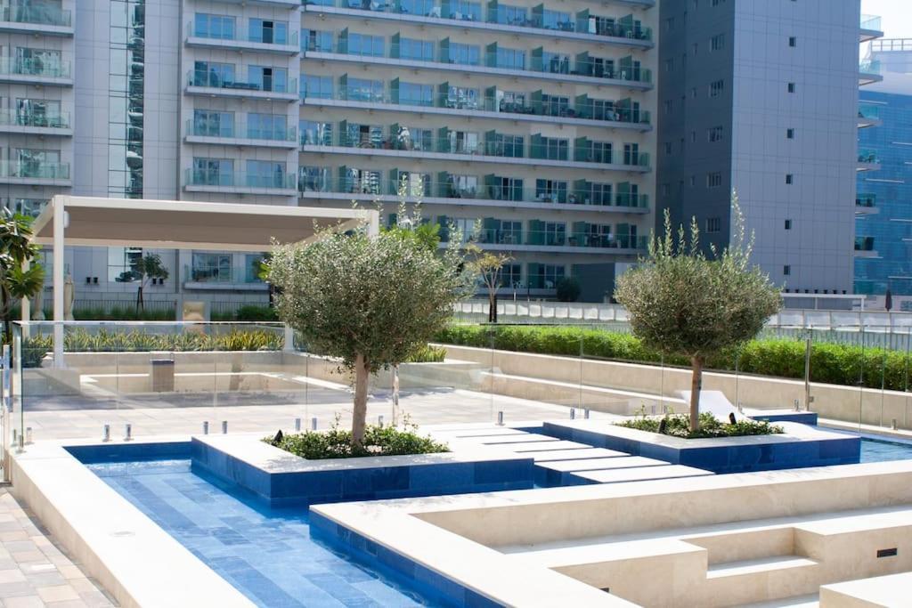 Vera Residences By Damac I 1Br Luxury Aparthotel Dubai Buitenkant foto